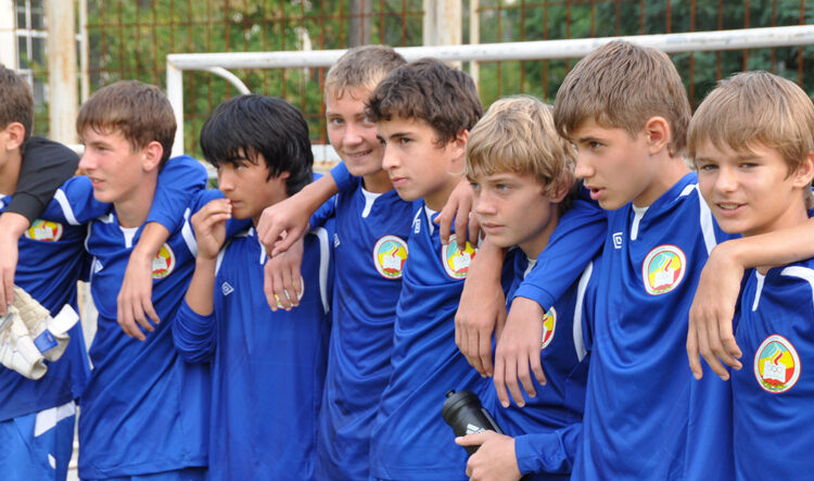 Соревнования по футболу среди детей и юношей юфо скфо Футбол ЮФОСКФО Соревнования по футболу среди детей и юношей юфо скфо