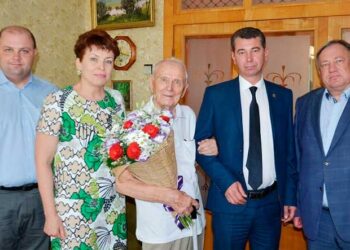 В 2016 году Почетный гражданин города Борис Иванович Головец отметил 89-летие