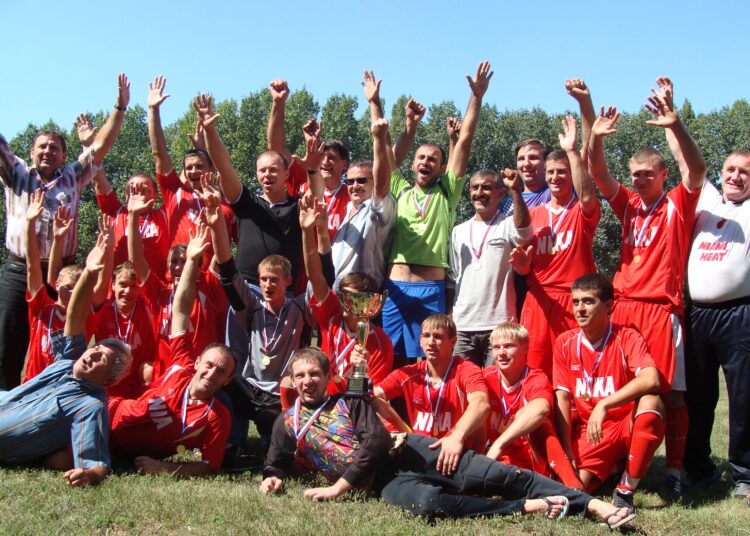 Футбольная команда Ника из поселка Новоберёзовка Мартыновского района Футбол ЮФОСКФО Футбольная команда Ника из поселка Новоберёзовка Мартыновского района