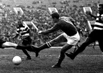 Олег Павлович Копаев (1937-2010) советский футболист и тренер