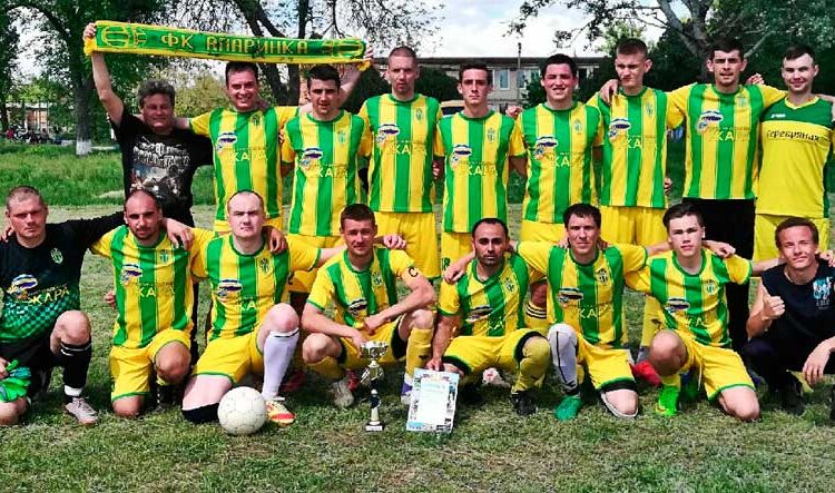 Апаринка футбольная команда хутор Апаринский УстьДонецкий район Ростовская область Футбол ЮФОСКФО Апаринка футбольная команда хутор Апаринский Усть Донецкий район Ростовская область