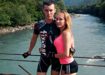 СергБеги за мной в социальной сети.