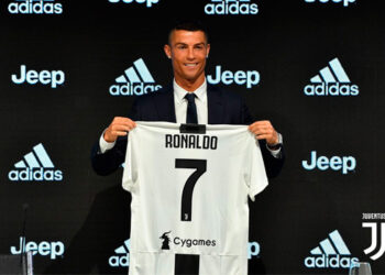 Чемпионат Италии по футболу 2018-2019: Роналду отправился в Италию