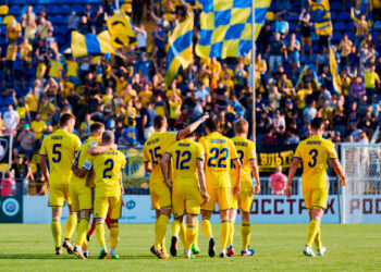 Красиво жить не запретишь ФК Ростов в отеле Хабаровска