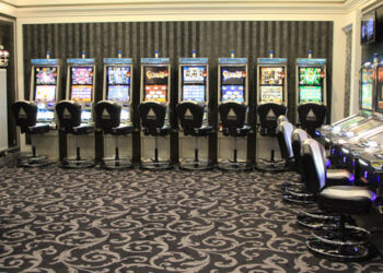 Мошеннические  действия в азартной сфере