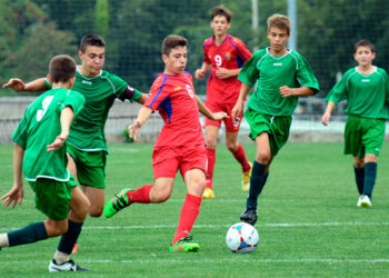 Юноша-футболист команды СКА-Ростов умер от операции (2018)