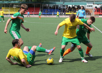 Самые жестокие футбольные травмы