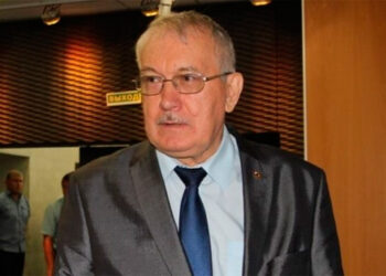 Председателю комитета по проведению соревнований Сергею Порядину исполнилось 67 лет!