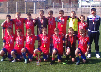 Соревнования по футболу на Кубок, посвященный памяти Владимира Нечепуренко среди детей в 2017 году - Ростов-на-Дону