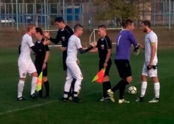 Кто судьи и инспекторы чемпионата Ростовской области по футболу в 2018 году