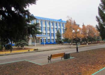 Сергей Викторович Мельников - учитель физкультуры в Кашарах