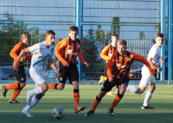 Финальная игра между российским «Зенитом» и украинским «Шахтером»