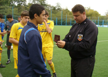 Молодежное первенство 18 лет Ростовской обл.: переросток на 5 лет
