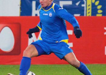 Евгений Стариков: Мы докажем, что достойны играть в премьер-лиге