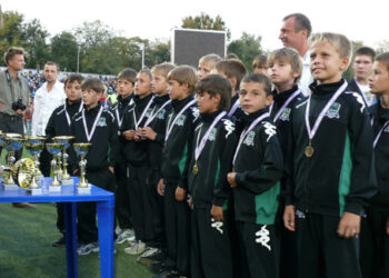 Интервью с гендиректором СК Лукойл Антоном Мишновым