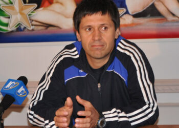 Главный тренер СКА-Ростов Игорь Ханкеев: Трудности меня не пугают