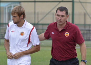 Мы дадим шанс молодым игрокам (Митос, 2012 год)