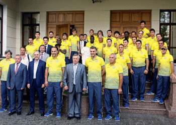 Какую задачу губернатор поставил ФК Ростов в сезоне 2013-2014