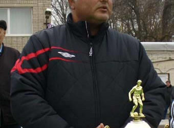 Хасин Болов