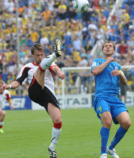 Искатели приключений Представление матча Амкар Ростов Футбол ЮФОСКФО Представление матча «Амкар» — «Ростов» 7 апреля 2012