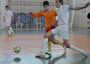 Как играть в мини-футбол