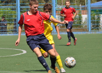 На тренировку в футбольную секцию — на велосипеде!