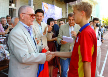 Виктор Понедельник отметил 75 лет!