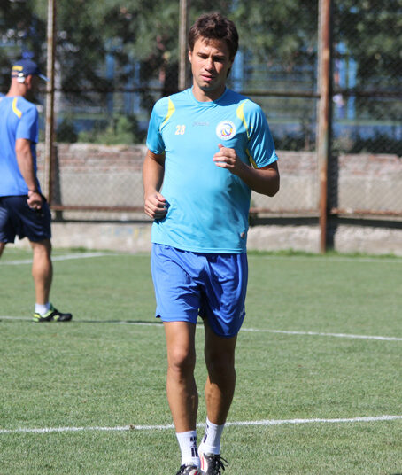 Полузащитник футбольного клуба Ростов Александр Шешуков С улыбкой работается легче5de6b8201ea45jpeg Футбол ЮФОСКФО Полузащитник футбольного клуба «Ростов» Александр Шешуков