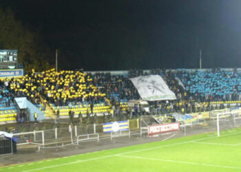 Фоторепортаж матча «Ростов» - СКА – 2:0 (война баннеров-2)