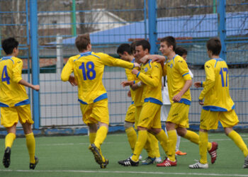 Ростовчане осенью продолжат борьбу за путевку в финал России