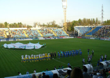 ФК Ростов сыграл вничью с Тереком 1:1 (27 апреля 2012 года)