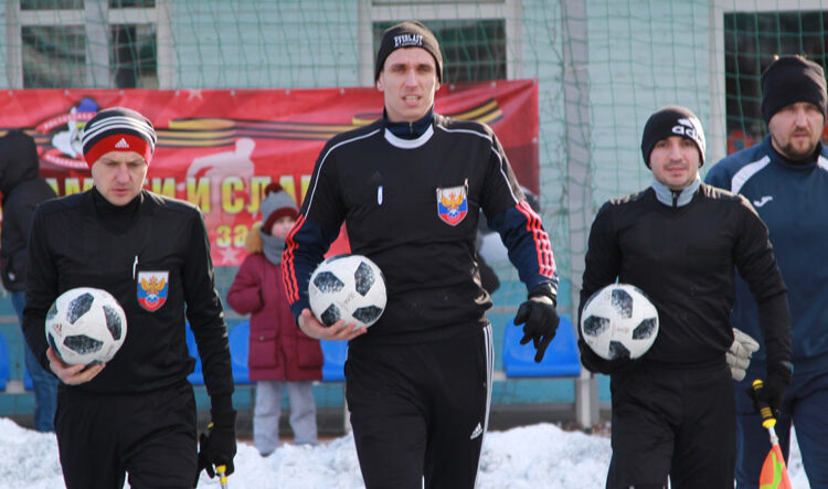 Кто самый перспективный новый судья по футболу Ростовской области Футбол ЮФОСКФО Кто самый перспективный новый судья по футболу Ростовской области