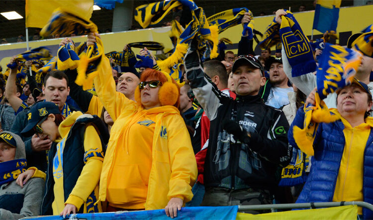 Выбираем спортивного букмекера Футбол ЮФОСКФО Как выбрать спортивного букмекера