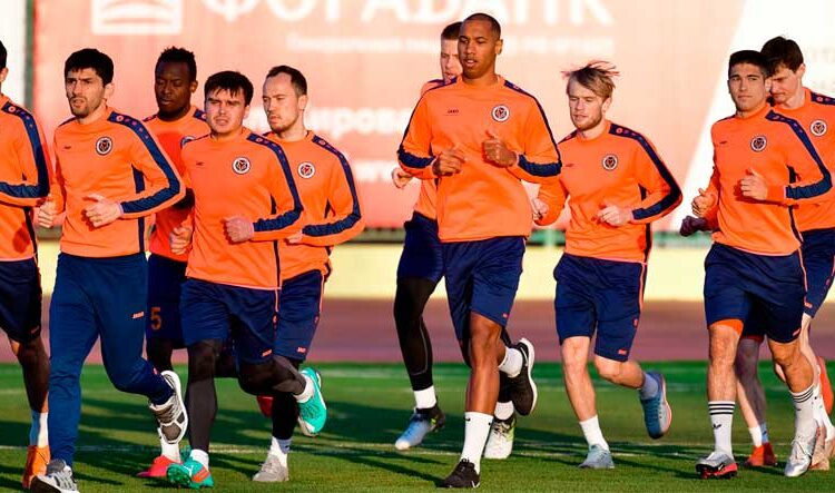 ФК Армавир снялся с чемпионата ФНЛ 20192020 Футбол ЮФОСКФО ФК Армавир снялся с чемпионата ФНЛ 2019 2020