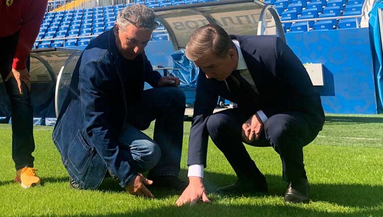 На стадионе Ростов Арена вырастили новый газон 2020 Футбол ЮФОСКФО На стадионе Ростов Арена вырастили новый газон