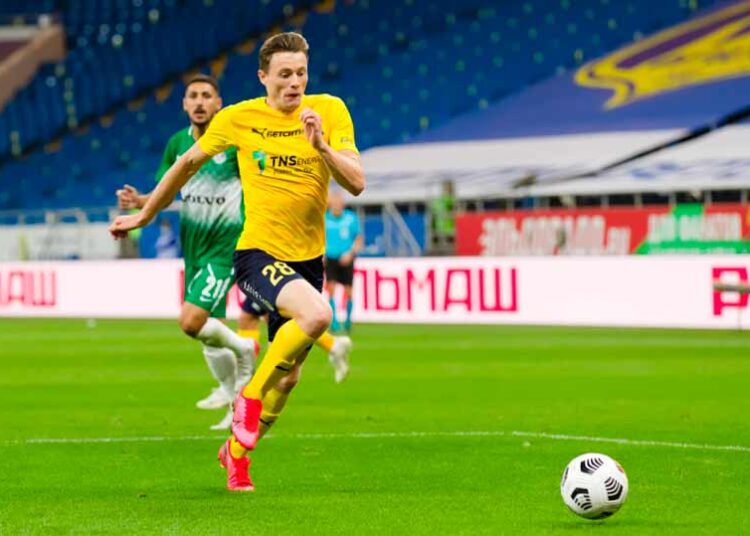 Почему защитника Евгения Чернова продали в Краснодар Футбол ЮФОСКФО Футболист Евгений Чернов перешел в Краснодар