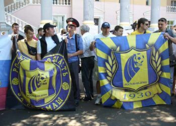 Митинг фанатов Ростова 2012 год