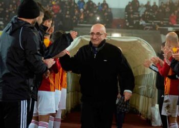 Президенту Федерация футбола РСО-Алания Игорю Андреевичу Зазроеву 72 года.