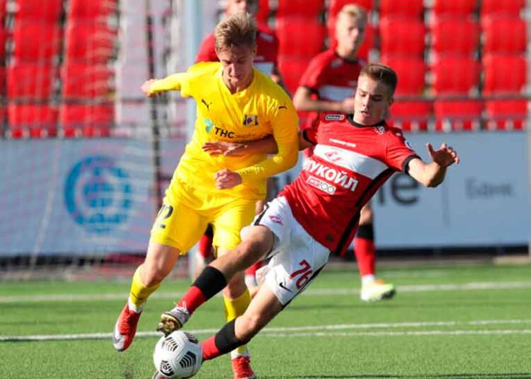 Фото молодежного первенства России футбол