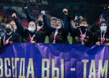 Чемпионат России по футболу женщины таблица 2020