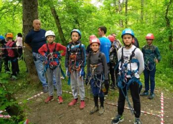 Анатолий Николаевич Репин - учителю 80 лет