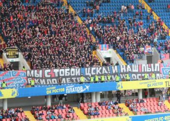 Какие клубы РПЛ платят штрафы РФС и за что