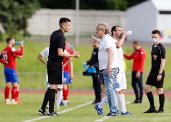 Интервью с гл. тренером ФК Ессентуки Валерием Заздравных