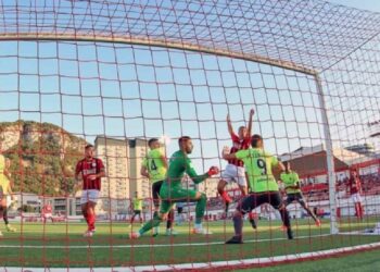 «Линкольн» первый клуб Гибралтара пробился в группу еврокубка УЕФА