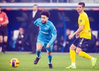 Клаудиньо и Сандро Шварц – лучшие по итогам ноября-декабря 2021 года в РПЛ