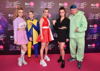 Тик-Ток: за ерунду получают деньги