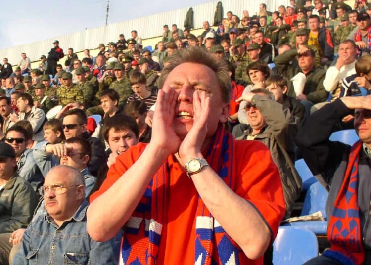 Его голос слышали на СКАРостов Умер болельщик Олег Зайченко Футбол ЮФОСКФО Умер болельщик Олег Зайченко голос СКА Ростов