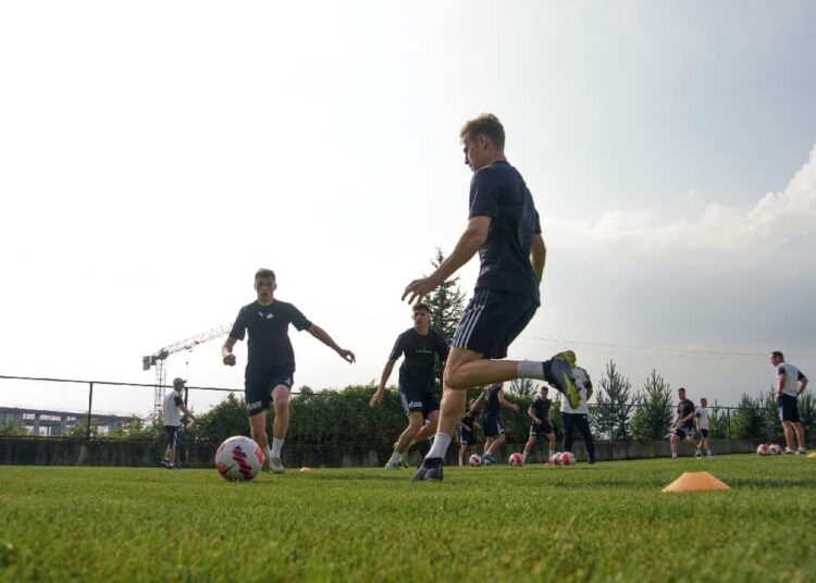 ФК Оренбург спустя два года вернулся в РПЛ 202223