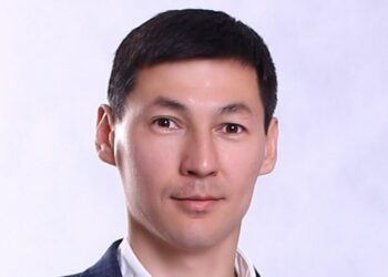 Аюка Хасиков отмечает день рождения 7 октября