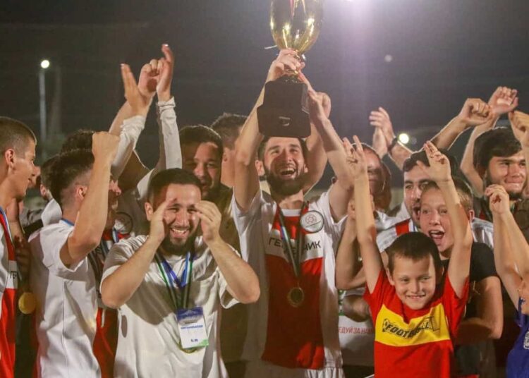 Любительская футбольная лига 8х8 КБР 2023 итоги Футбол ЮФОСКФО ЛФЛ КБР 8х8 Битва районов 2023 результаты